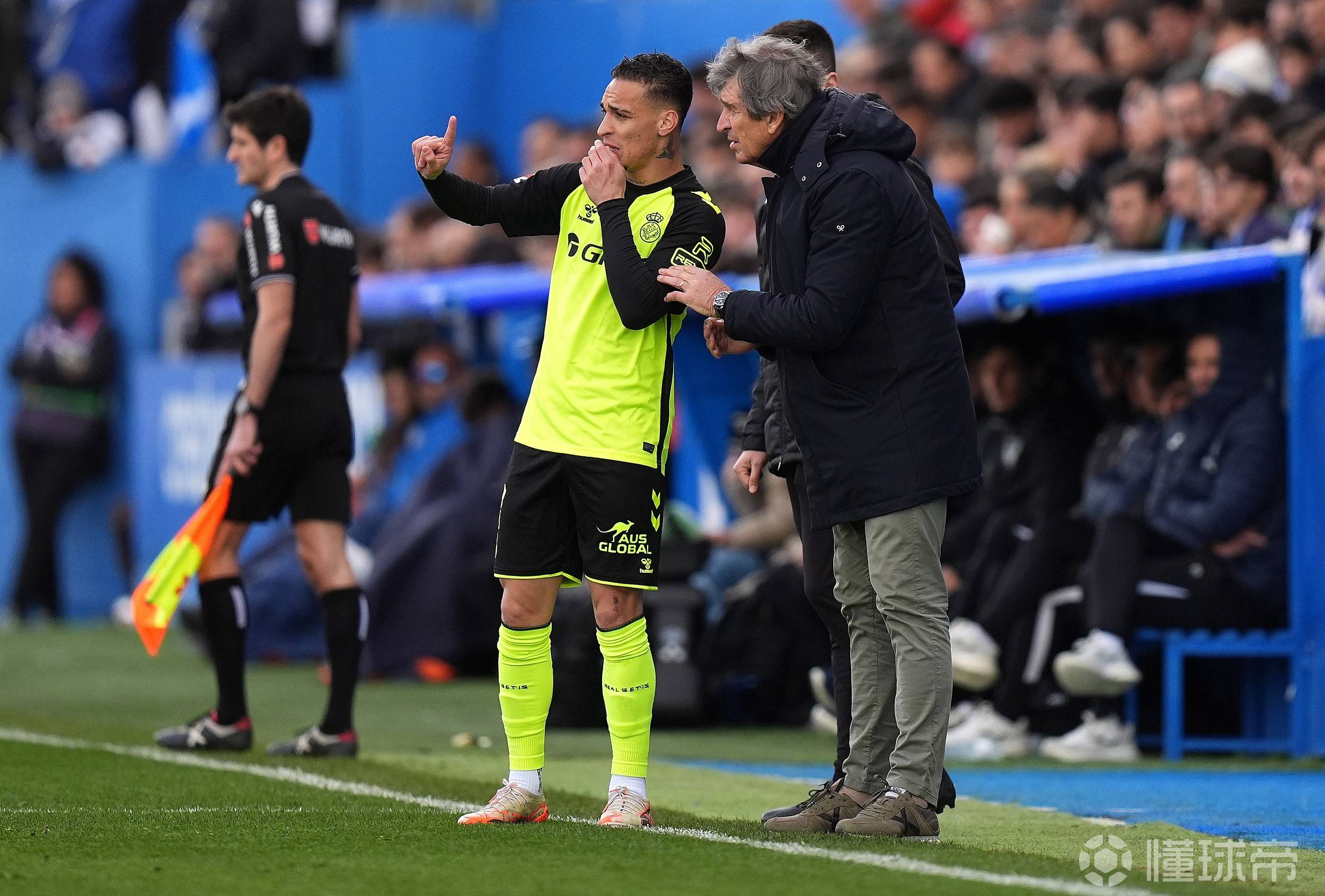 今晚体能课后，萨克拉门托国王调整名单备战西甲，气氛紧张，球队文化再被提及的简单介绍