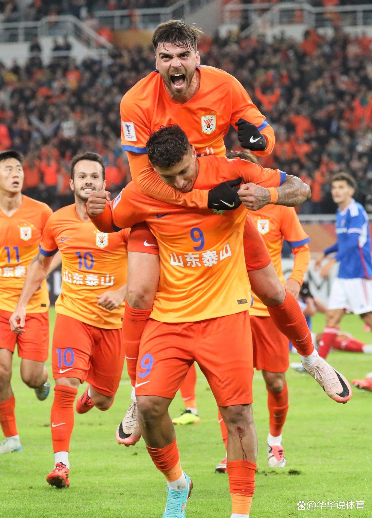 窗口期山东泰山调整名单以备欧冠,绝杀压哨环节打磨,引发热议,资深球员宣示担当的简单介绍 窗口期山东泰山调整名单以备欧冠,绝杀压哨环节打磨,引发热议,资深球员宣示担当的简单介绍